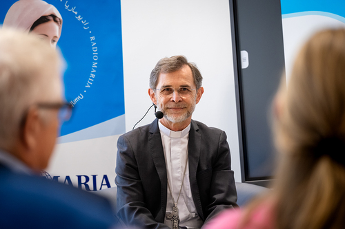 EB Grünwidl bei einer Livesendung Radio Maria / Erzdiözese Wien/ Schönlaub, Stephan Schönlaub EB Grünwidl bei einer Livesendung Radio Maria